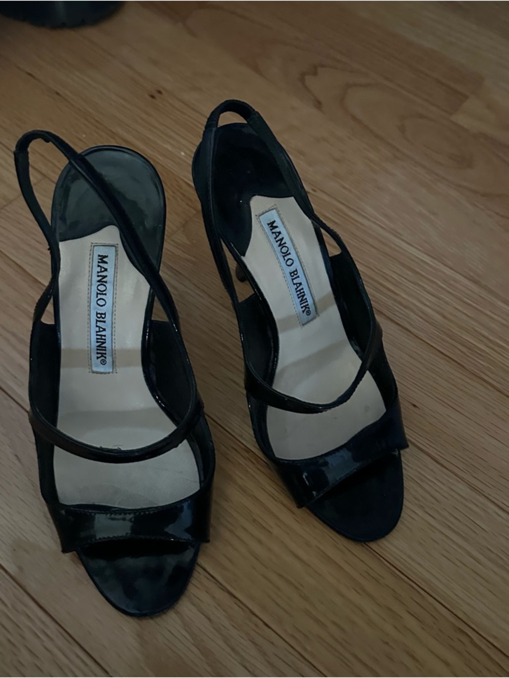 Manolo Blahnik Black Patent Strappy Slingback Heels. Size  34.5  / 4.5